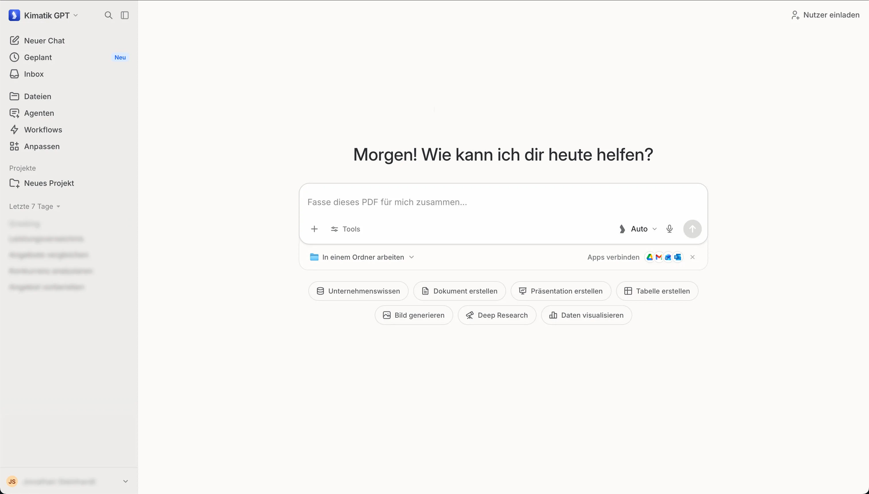 Das aufgeräumte Chat-Interface von Langdock: oben die freie Wahl des KI-Modells, dazu Wissensdatenbanken, Assistenten und Prompt-Bibliothek an einem Ort.